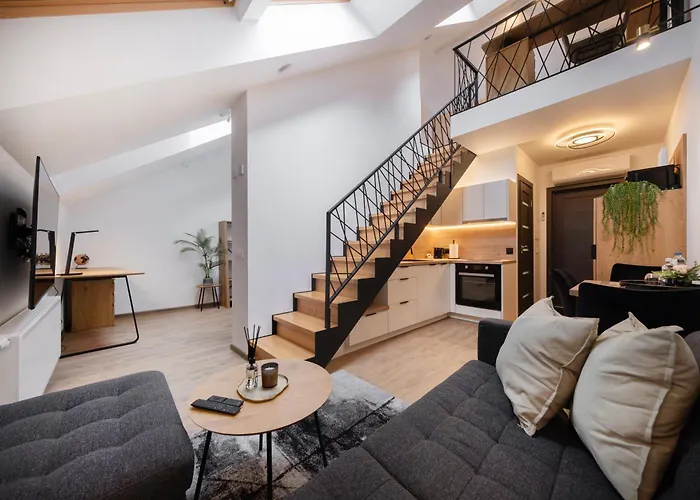 Butas-Loftas Mieste, Kaunas